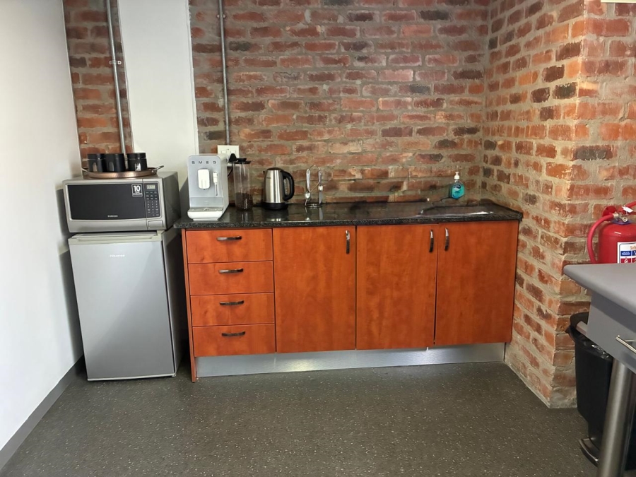 To Let Commercial Property for Rent in Techno Park Western Cape